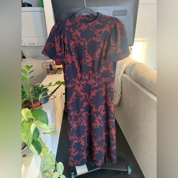 Ann Taylor Dress - Picture 2 of 6